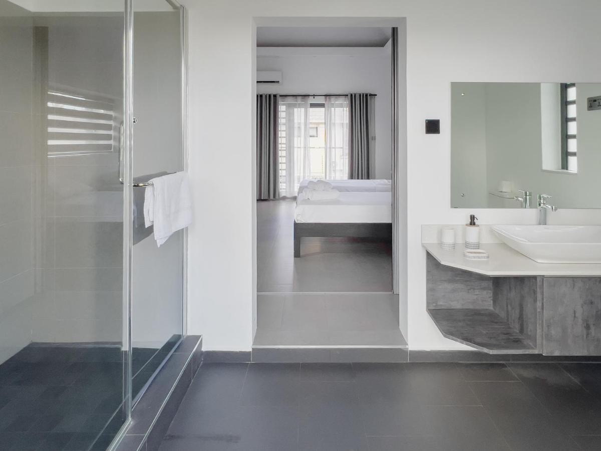 Spacious 4 Bedrooms Villa With Infinity Pool Grand-Baie Eksteriør bilde