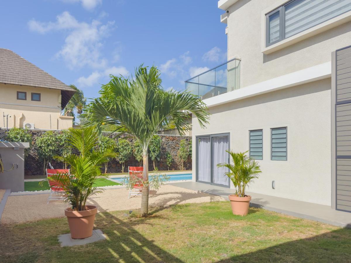 Spacious 4 Bedrooms Villa With Infinity Pool Grand-Baie Eksteriør bilde
